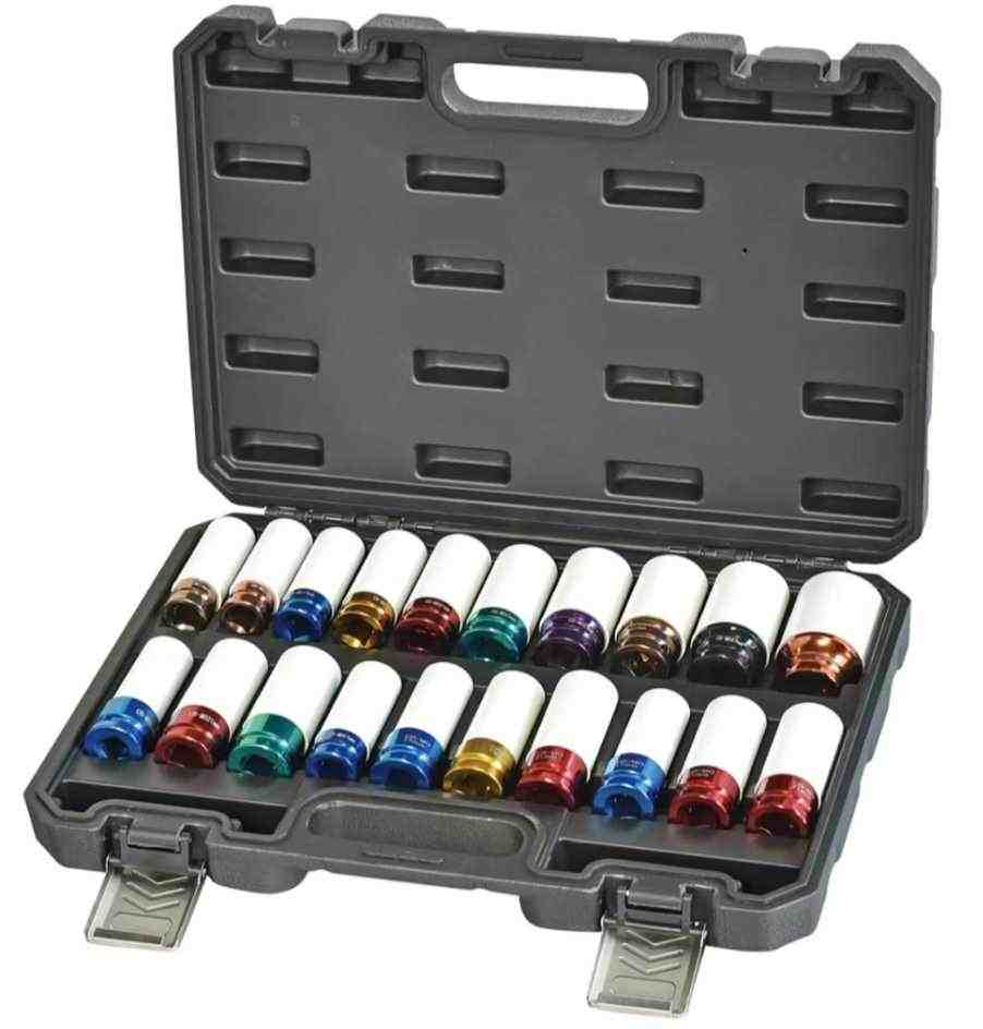 20-piece wheel protection socket set with color-coded sleeves