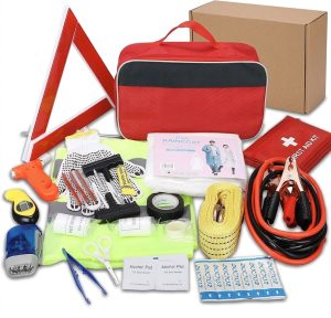 Vehicle tools supplier – tow straps, tie downs, emergency tools