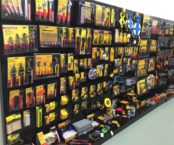 Kolarwin Tools sample room and product display